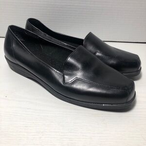 I Love Comfort Women Black Leather Slip On Memory Tech Comfort Ballet Flats 9W
